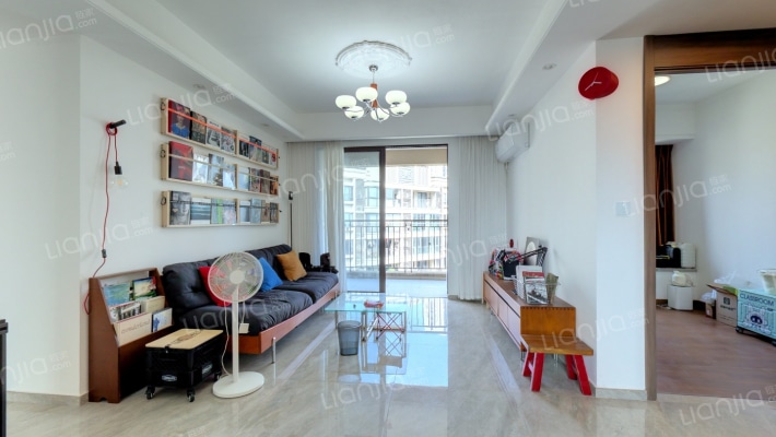 保利珑玥公馆二手房实景图