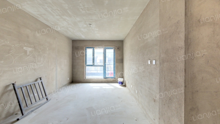 绿地新里罗斯福公馆二手房实景图