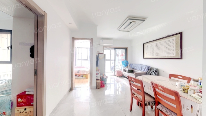 世纪中心二手房实景图