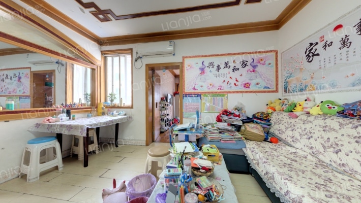 南江新寓二手房实景图