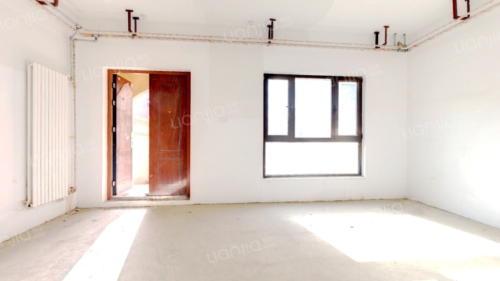 首创澜茵山二手房实景图