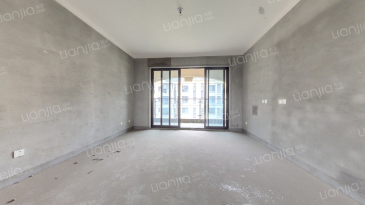 荣盛香堤荣府二手房实景图