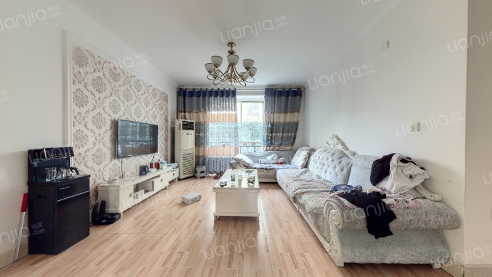 龙胜花园二手房实景图