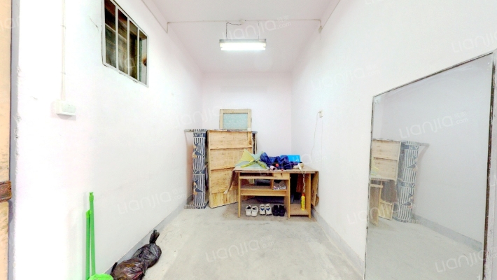 夏家十字小区南区二手房实景图