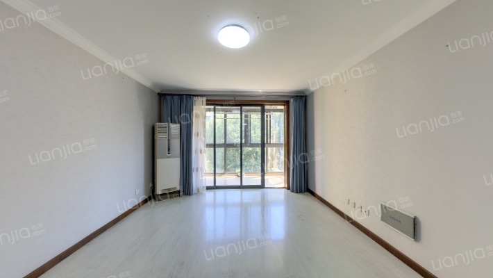 万科假日风景100弄二手房实景图