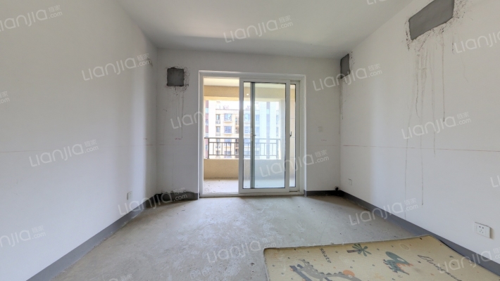 中交锦兰荟二手房实景图