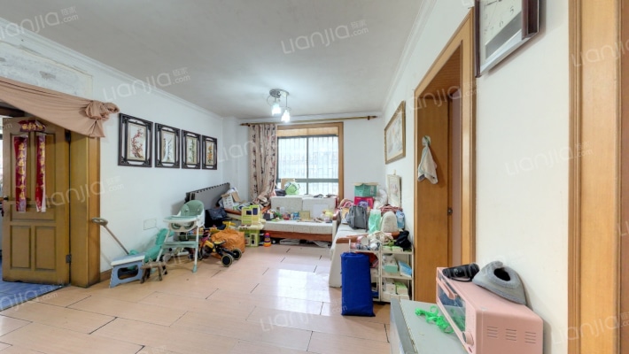 金纬苑二手房实景图