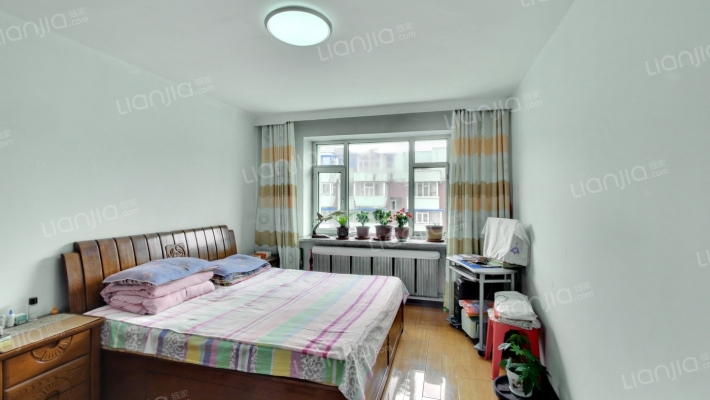 太阳花园小区二手房实景图