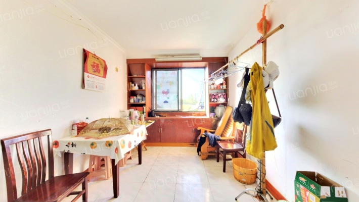 普照路104弄二手房实景图