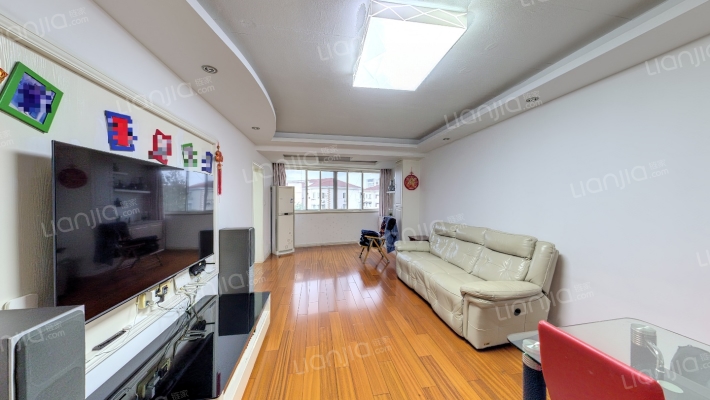 鸿泽苑二手房实景图