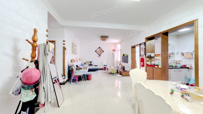 沿河花园小区二手房实景图