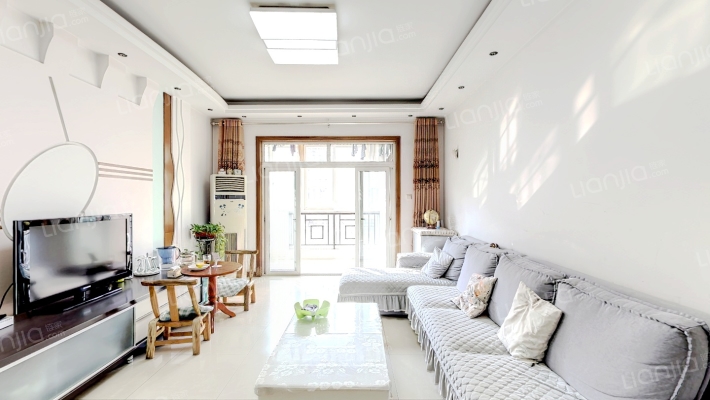 姿华文雅新世界三期二手房实景图