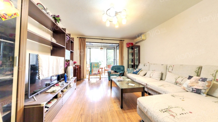 绿城百合公寓南区二手房实景图