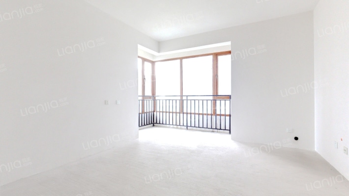 麓山国际半月湾二手房实景图