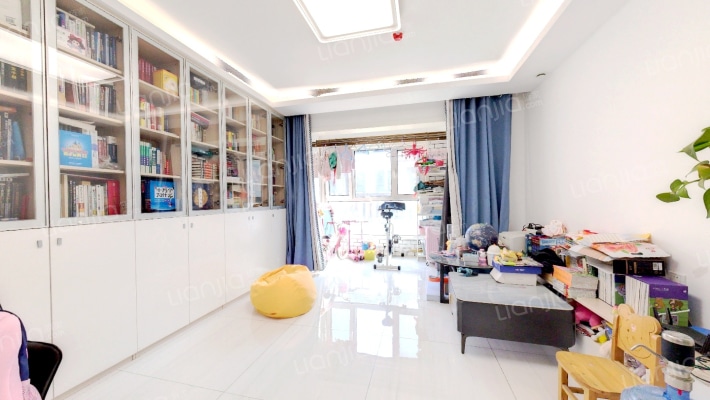 韩建·观山源墅二手房实景图