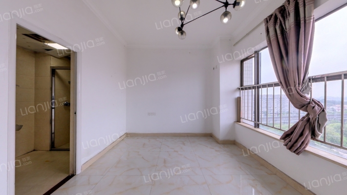 鸿光华府二手房实景图