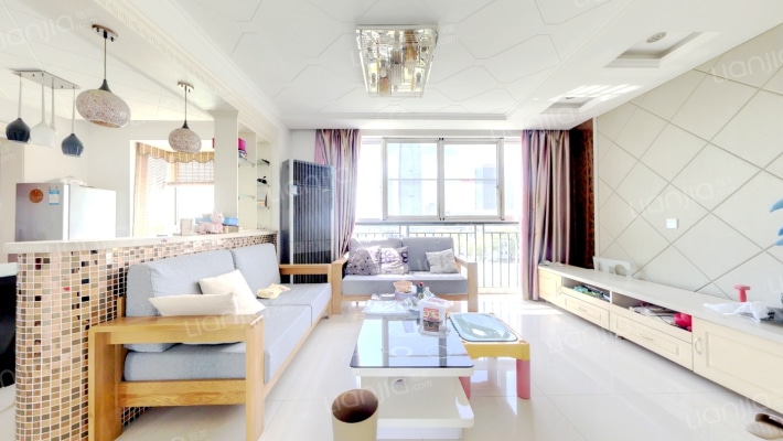 嘉宝花园三期二手房实景图