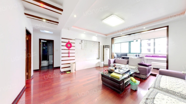 滨江公寓二手房实景图