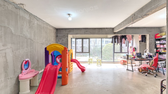 金辉优步星樾二手房实景图