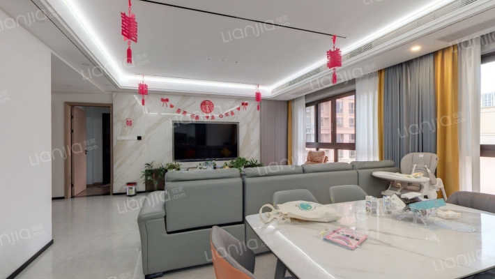 家益凤凰富居二手房实景图