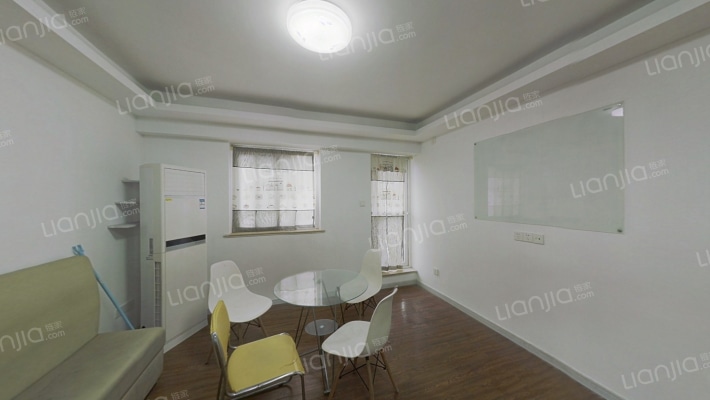 迪赛奥林80二手房实景图