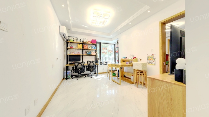 中环国际公寓(二期)二手房实景图