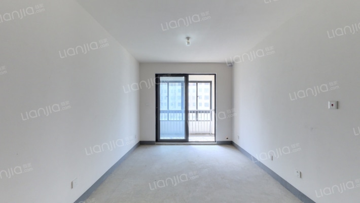 溢泽华庭二期二手房实景图