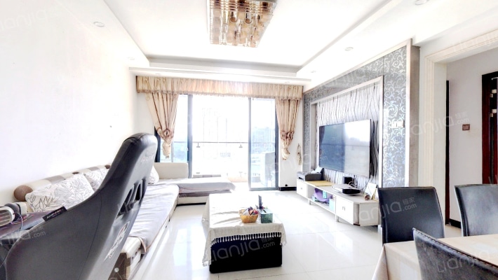 丽江花园南区二手房实景图