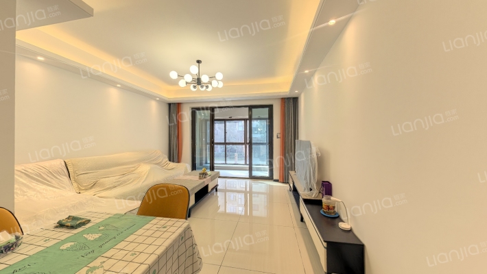 龙光玖龙府二期二手房实景图