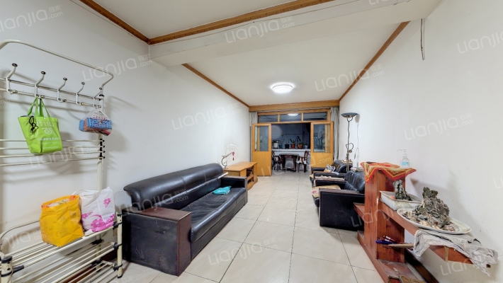 育苗路8号二手房实景图