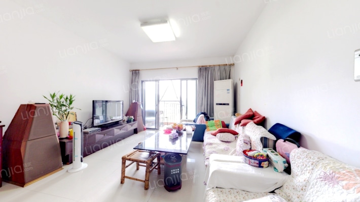 东部华侨城大侠谷公寓二手房实景图