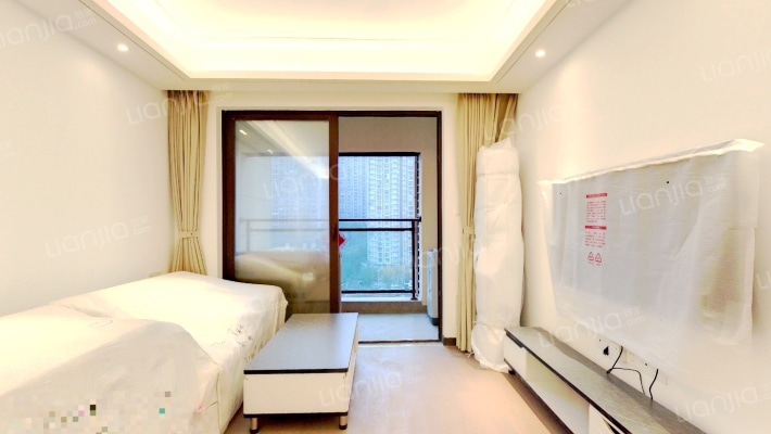 万科彩云湖二手房实景图