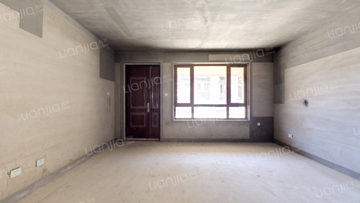 世茂御龙海湾星空墅5期二手房实景图