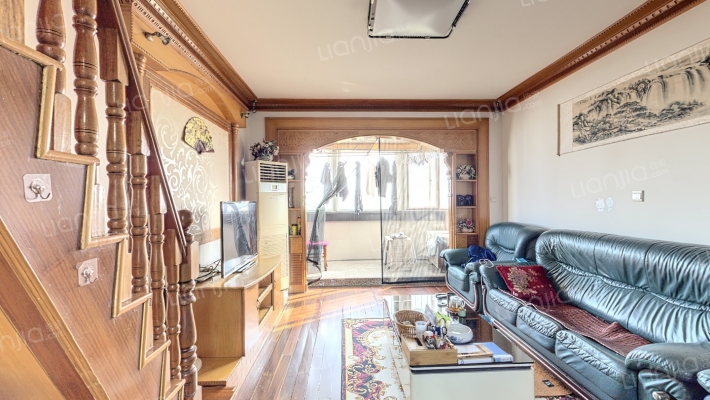 闸航路2685弄二手房实景图