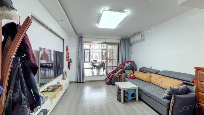 奥林花园二手房实景图