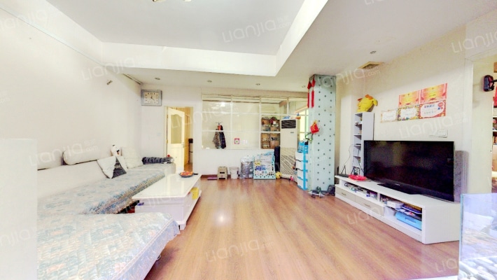 新天地小区二手房实景图