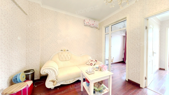 东山国际新城D区二手房实景图