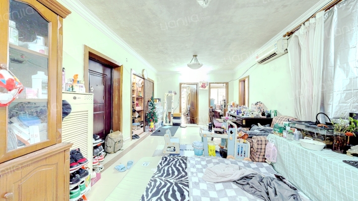 南新公寓二手房实景图