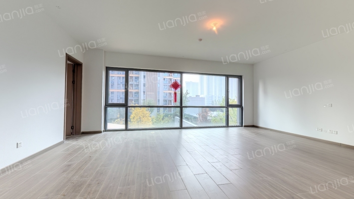 西派国樾二手房实景图