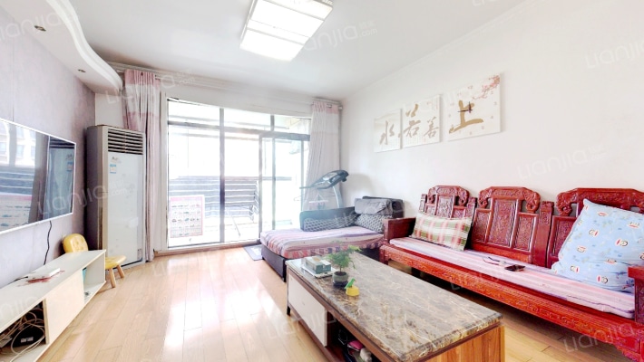 中旅蓝岸花园二手房实景图