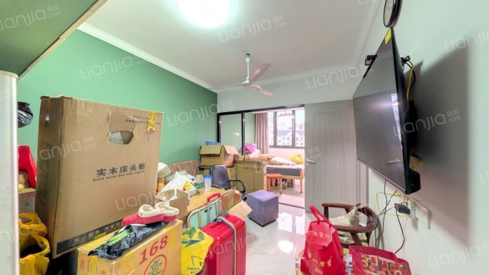 虬江路909弄二手房实景图