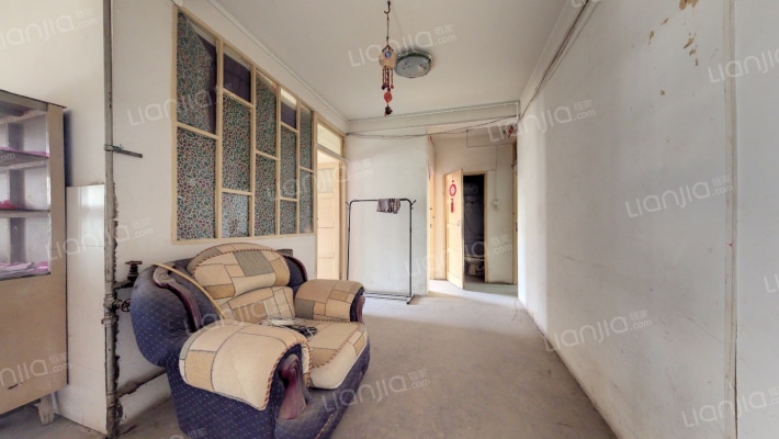 尚爱路68号二手房实景图