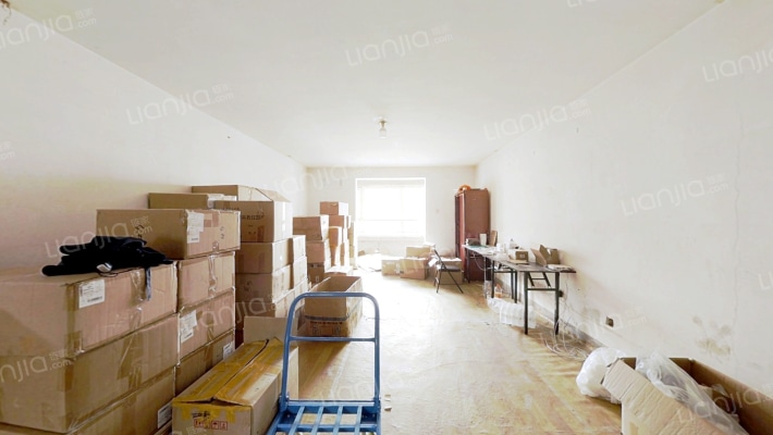 静湖花园东区二手房实景图