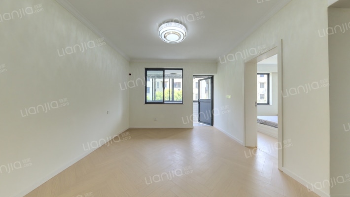 舒兴小区二手房实景图