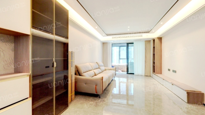 万科新世纪翡翠滨江三期二手房实景图