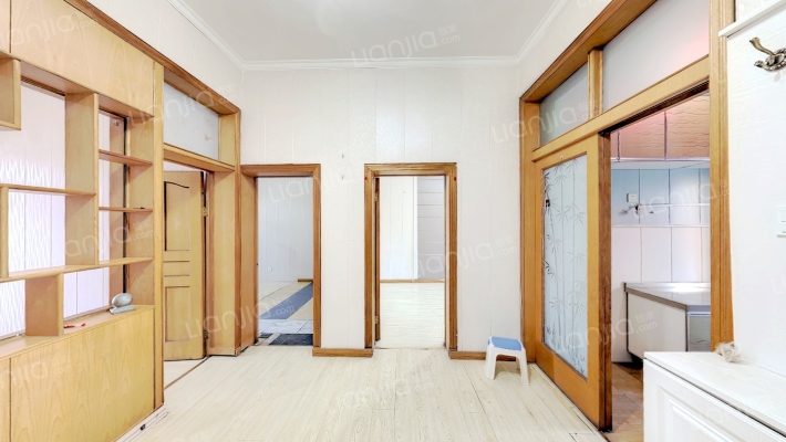 药材公司宿舍二手房实景图