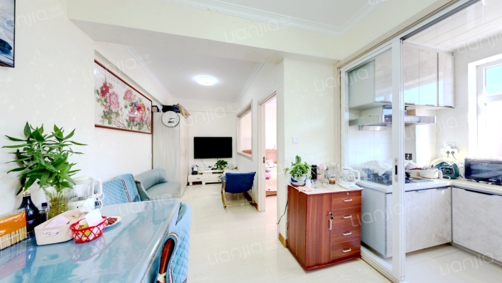 新馨家园二手房实景图