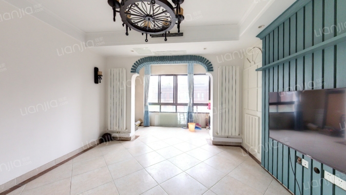 绿地香颂北区二手房实景图