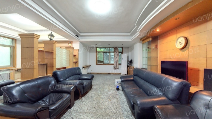 放鹰台社区二手房实景图