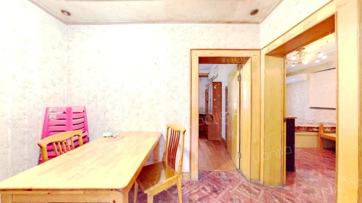 高攀路21号二手房实景图